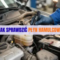 Mechanik sprawdza płyn hamulcowy testerem. Stary płyn hamulcowy objawy mogą być groźne dla bezpieczeństwa jazdy.