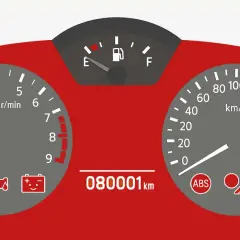 Kontrolka ESP Audi świeci się na desce rozdzielczej. Obok wskaźniki paliwa, obrotów, prędkości, przebiegu i temperatury.